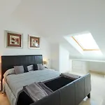 4 Bedroom Apartment In Noray, San Pedro Beach