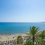 Frontal Beach View Apartment With Spacious Balcony