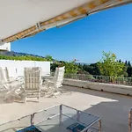 Apartamento En Complejo Residencial Con Piscina