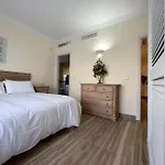 Hacienda Elviria 2 Bedroom Spacious Apartment