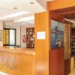 Awesome Apartment In Marbella With 1 Bedrooms