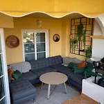 Beautiful 2 Bed Apt With Amazing Views - Rdr203