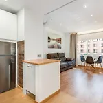 New 1 Bedroom Apartement On The Sea In Marbella.