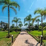 Lovely 1 Bdrm Rental Unit W/ Pool In Puerto Banus