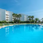 Lovely 1 Bdrm Rental Unit W/ Pool In Puerto Banus