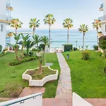 Apt. P/4 1 Min From The Beach W/Pool In Marbella