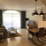 ALOHA - Espectacular Apartamento con 3 piscinas, 3 terrazas y parking
