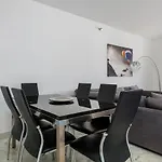 Amazing Penthouse Next To Beach & Puerto Banus - Rdr216