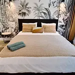 Exclusive Two Bedroom Apartment In Marbella Centre
