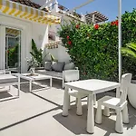 Adp- San Pedro Beach By Roomservices