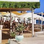 Villa Marbesa 200 M From The Sea!!!