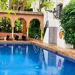 Lovely Studio In Marbella Close To Puente Romano
