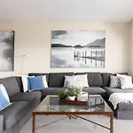 Homeforguest Front Line Beach Apartment In Hacienda Playa Marbella