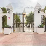Stylish Spanish 3 Bd Townhouse On The Golden Mile