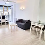 Marino II 206. Great Studio Second-Line To The Beach In Marbella Centre.