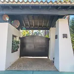 Modern & Peaceful 2Br Apt W/Parking - Medina Banus