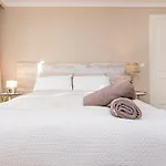 Bhost - Marbella Center