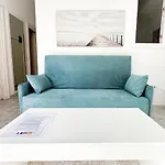 Skol 131 - Studio At Skol Building In Marbella Centre With Sea Views.