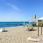 One-Bedroom Apartment in Las Chapas