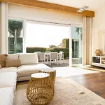 Villa Madrugada, Beachside Villa In Costabella