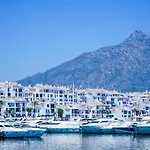 Apartamento Guadalmina con Piscina