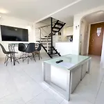 Skol 514 East Facing Duplex Apartment With Sea Views