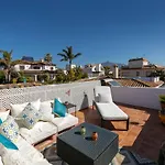 Spanish Style, Elegant 3 Bedroom Villa - 5 Minutes From The Beach!