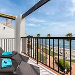 Sea Front Beach House Micaela G