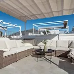 Stunning 2 Bedroom Townhouse With Serene Terrace And Charming Mountain Views
