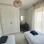 Jolie Maison A Cabopino Marbella
