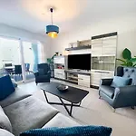 Apartment In Marbella Center With Private Parking