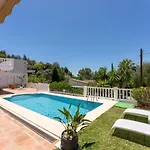 Luxurious Villa Close To Sea And Golf
