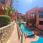 Luxury Spacious Penthouse & Garage 150M To Beach