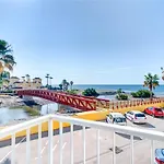 Beach Front Flat With Sea Views