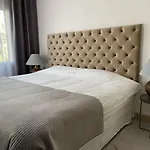 Cozy Apartments Near Puerto Banus