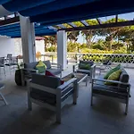 Beachfront Luxury Appartment, Playas Del Duque, Puerto Banus, Marbella