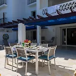 Beachfront Luxury Appartment, Playas Del Duque, Puerto Banus, Marbella
