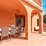 Beach Villa Sea La Vie Marbesa