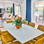 Penthouse Balcon De Puente Romano With Sea Views