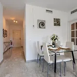 First Line Apartment In Puerto Banus
