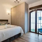 Luxurious Apartment In The Heart Of Puerto Banus