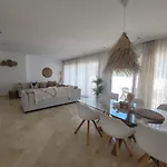 Private Luxurious Villa Walking Distance To Puerto Banus