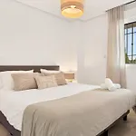 Marbella Beachfront - Exclusivo Apartamento En Primera Linea De Playa