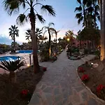 Paradis Au Bord De Mer