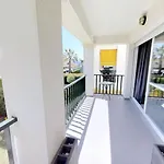 Modern Coastal Apartment Near Puerto Banus