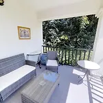 Modern Coastal Apartment Near Puerto Banus