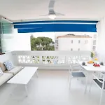 Modern 2 Bedroom Apartment, With Sea Views, In Playas Del Duque - Puerto Banus