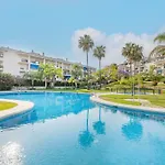 Flat -Puerto Banus -6 A 8 Persons-Pool-Parking