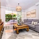 Amplio Apartamento Planta Jardin Nagueles