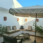 Townhouse In Marbella - Walking Distance To Puerto Banus